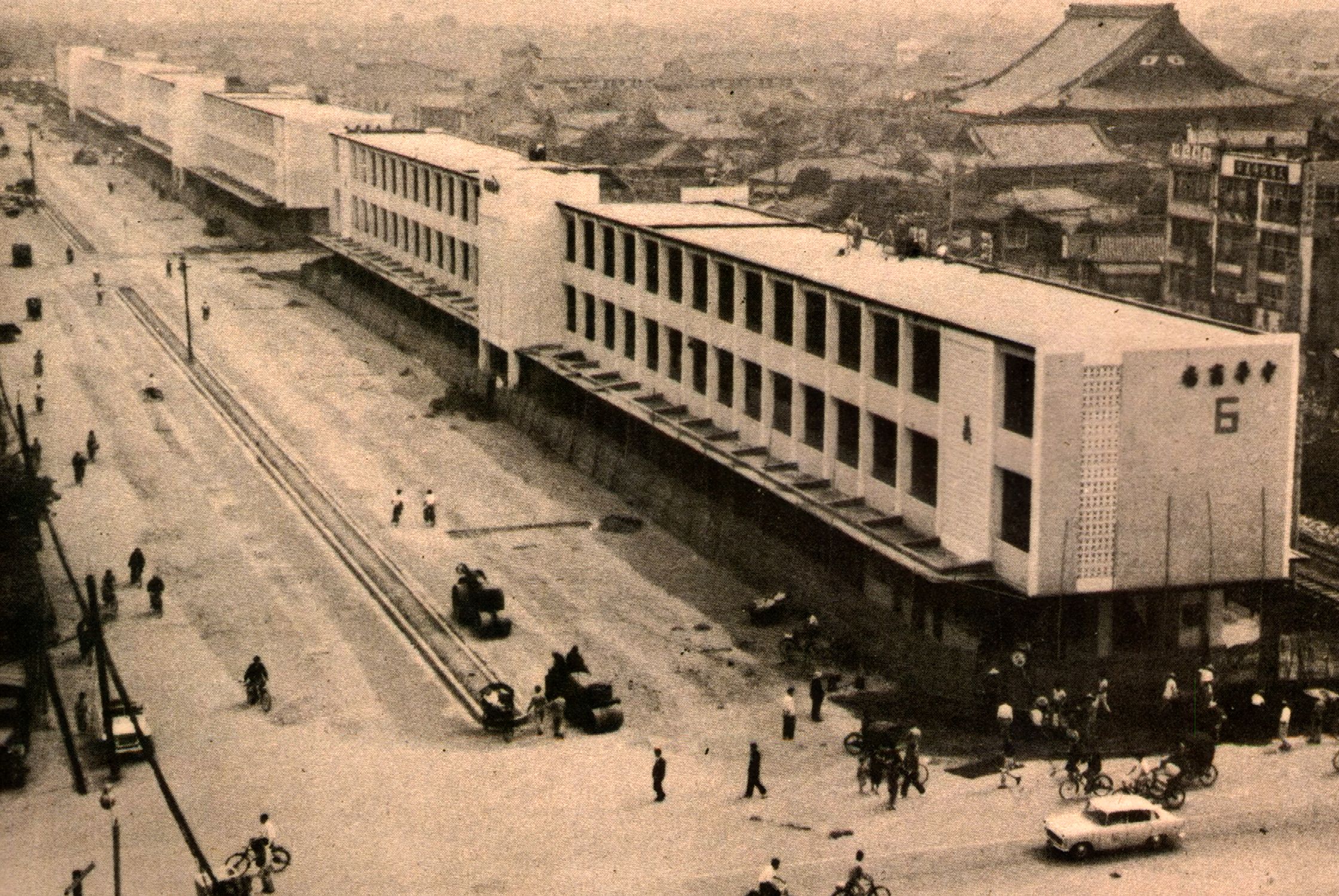 1960年代剛落成的中華商場